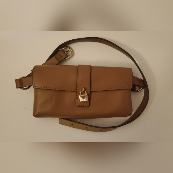 MICHAEL KORS Small Belt Bag/Fanny Pack in Tan - Picture 1 of 11